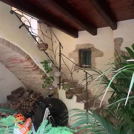 Piazzaitaliasuite Con Terrazza Apartment Cagliari