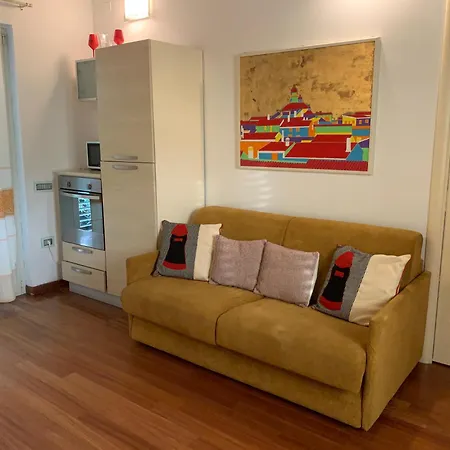 Piazzaitaliasuite Con Terrazza Apartment
