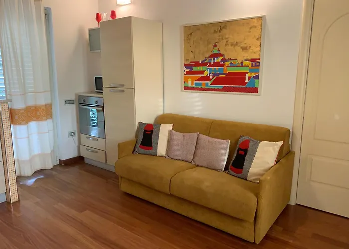 Piazzaitaliasuite Con Terrazza דירה